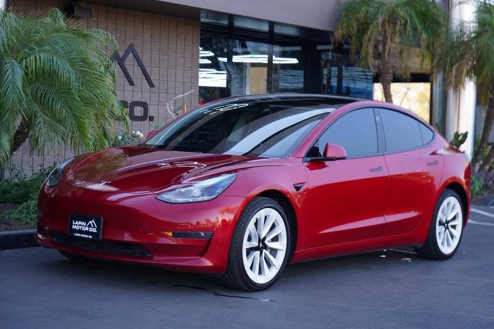 TESLA MODEL 3 2021 5YJ3E1EA1MF018133 image